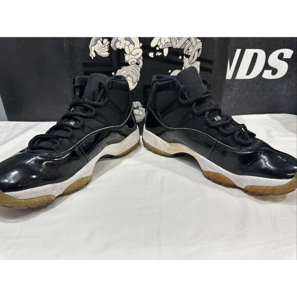 Jordan 11 Retro Space Jam 2016 - Size 13 With Box And Inserts - Picture 6 of 12